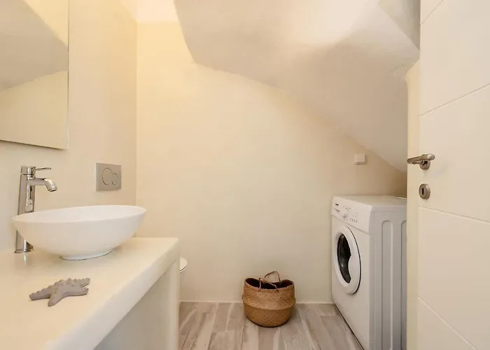 Villa Nausica, Steps From The Kastrákion