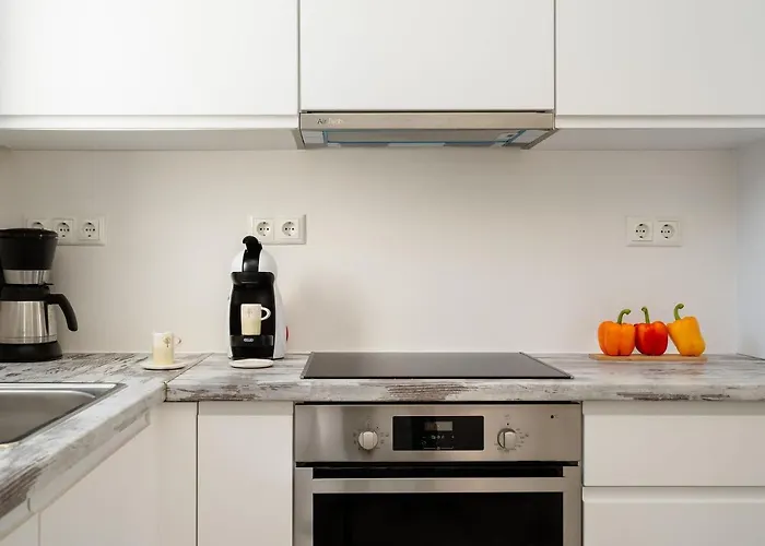 Nausica, Steps From The Kastrákion